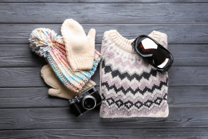 SKI & SNOWBOARD CLOTHING